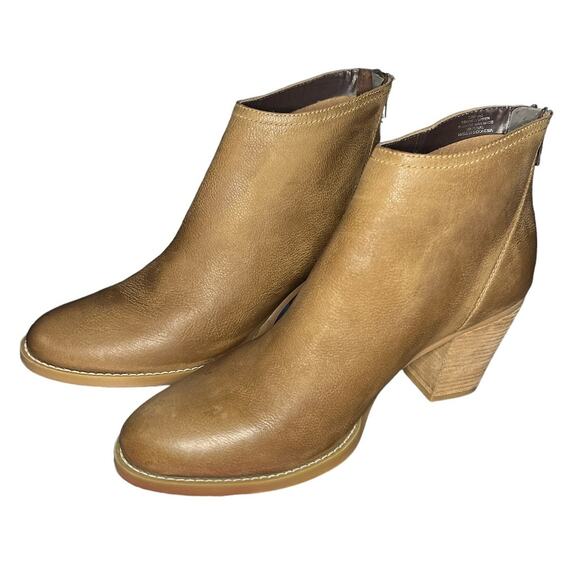 Steve Madden Women's Booties in Cognac Leather Back Zipper Stacked Heel Size 9.5 - Picture 1 of 7
